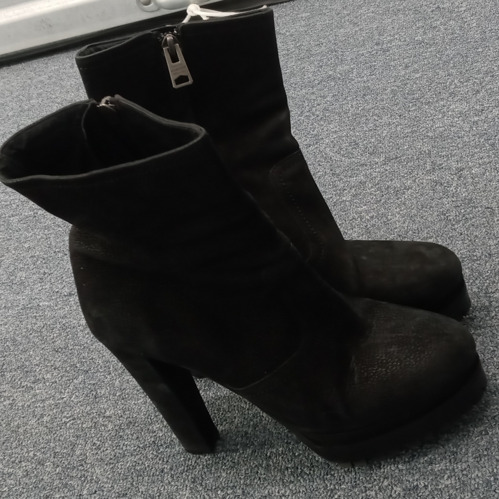 Allsaints Black Suede Platform High Heeled Boots | EUC | Size 9 | Zippered
